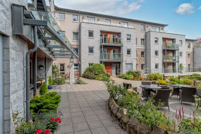1 Bedroom Apartment For Sale In Florence Court, North Deeside Road, Aberdeen, AB15