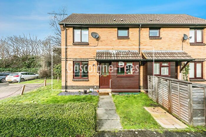 1 Bedroom Property To Rent In Weybrook Drive, Guildford, GU4
