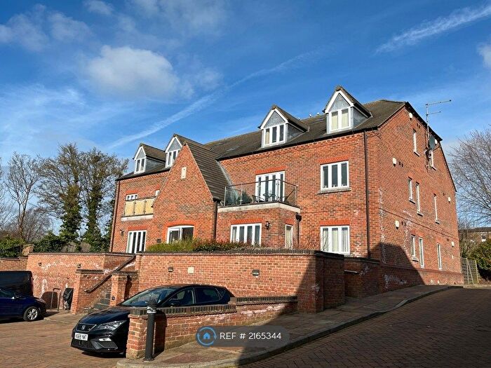 2 Bedroom Flat To Rent In Valeview House, Cotgrave, Nottingham, NG12