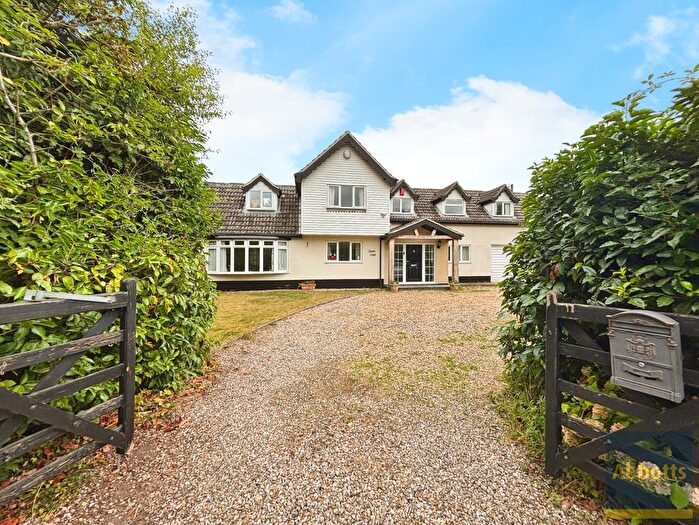 5 Bedroom Detached House To Rent In Sco Ruston, NR12