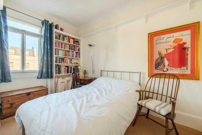 1 Bedroom Flat To Rent In Arundel Gardens, Notting Hill, London, W11