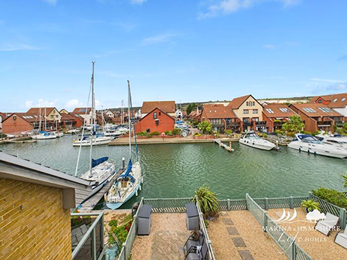 3 Bedroom Town House For Sale In Bryher Island, Port Solent, PO6