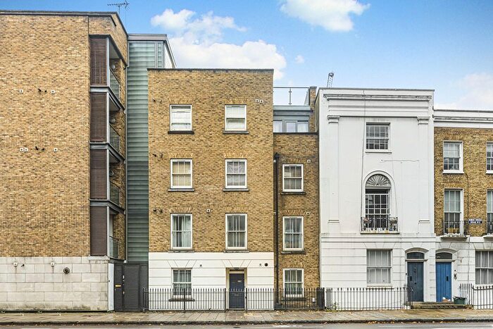2 Bedroom Flat For Sale In King's Cross Road, London, WC1X