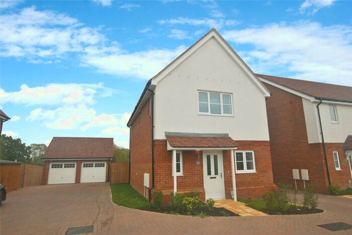 3 Bedroom Detached House To Rent In Main Road, Woodham Ferrers, Chelmsford, CM3
