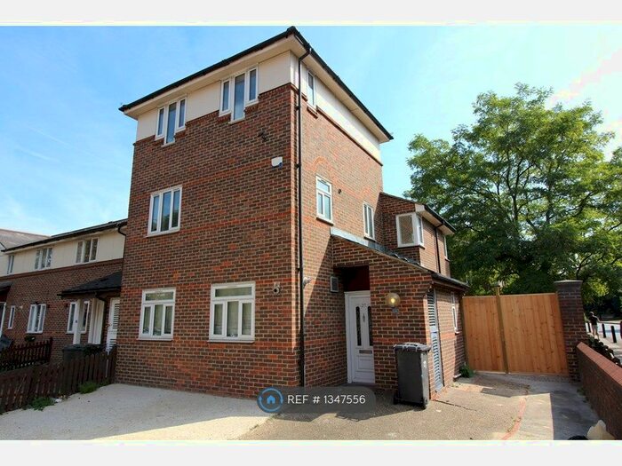 5 Bedroom End Of Terrace House To Rent In Nynehead Street, London, SE14