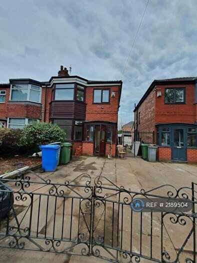 3 Bedroom Semi-Detached House To Rent In Raglan Road, Stretford, Manchester, M32