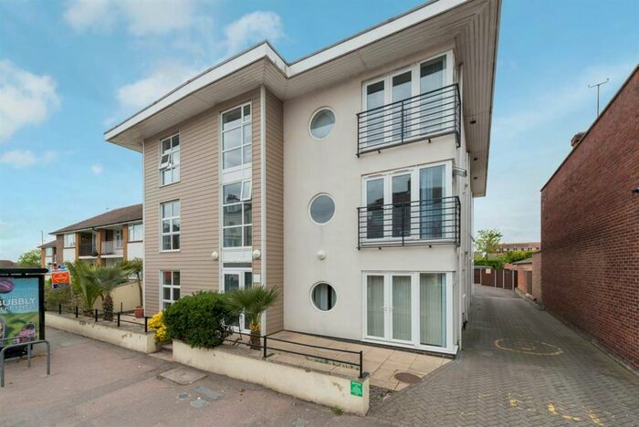 2 Bedroom Flat To Rent In Grange Road, Ramsgate, CT11