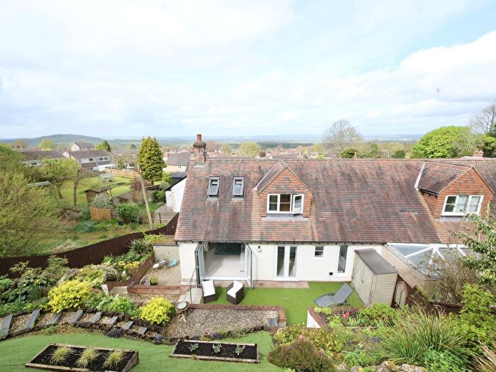 4 Bedroom Semi-Detached House For Sale In Byzant Court, Shaftesbury, SP7