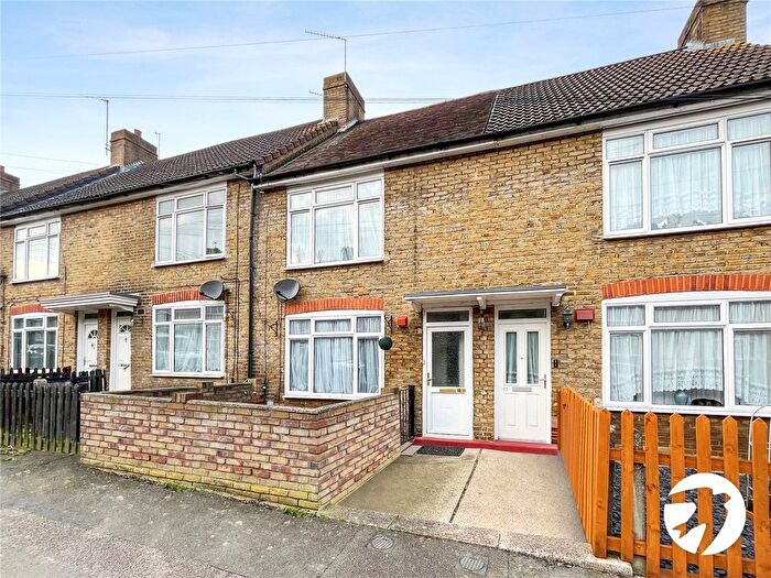 2 Bedroom Terraced House To Rent In Beatty Avenue, Gillingham, Kent, ME7