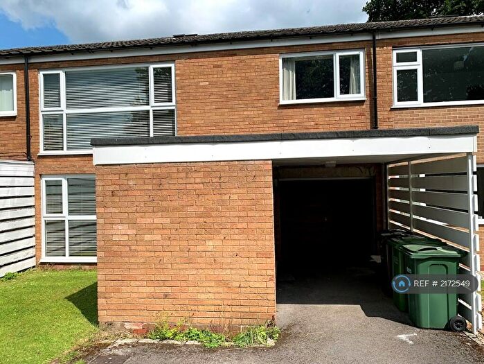 4 Bedroom Terraced House To Rent In Ravenswood Drive, Solihull, B91