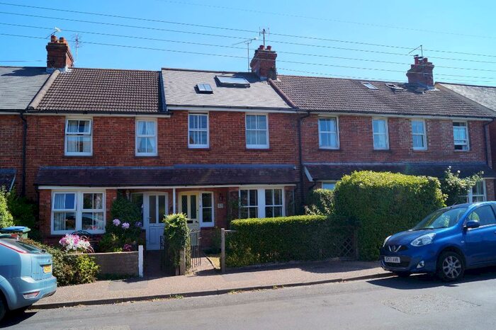 3 Bedroom Terraced House To Rent In Mill Road, Steyning, West Sussex, BN44