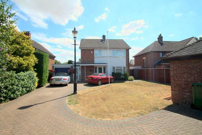 3 Bedroom Detached House To Rent In Barford Road, St. Neots, Cambridgeshire, PE19