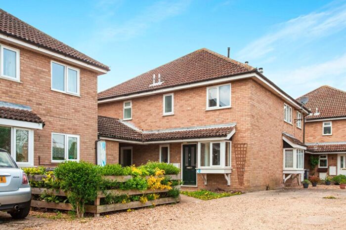 2 Bedroom House To Rent In Orwell Close, St. Ives, PE27