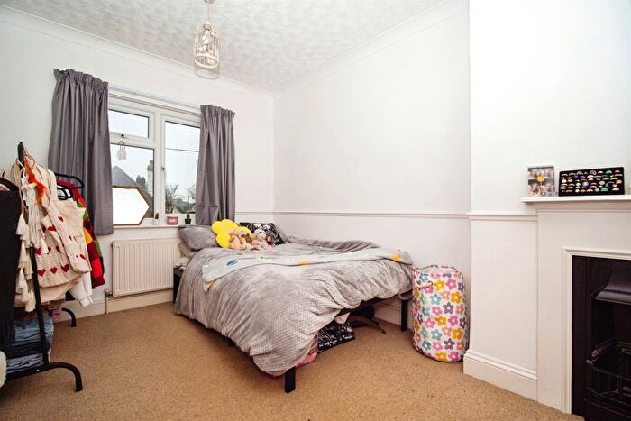 3 Bedroom Terraced House For Sale In Butt Close, Puddletown, Dorchester, DT2