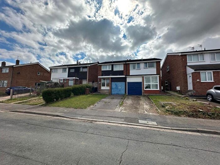 3 Bedroom Semi-Detached House For Sale In Wayside Close, Stowmarket, IP14