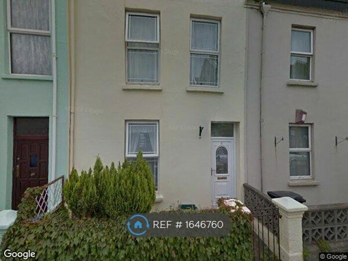 4 Bedroom Terraced House To Rent In Camden Terrace, Weston-Super-Mare, BS23