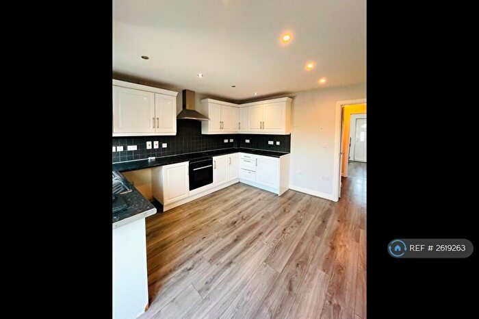 4 Bedroom Terraced House To Rent In Rowms Lane, Swinton, Mexborough, S64