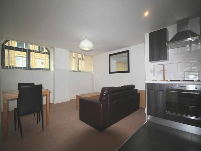1 Bedroom Flat To Rent In Woolston Warehouse, Grattan Road, Bradford, BD1