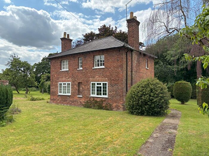 Land For Sale In The Cottage Paddock, Lincoln, Lincolnshire, LN6