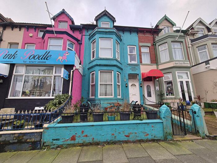 6 Bedroom Terraced House For Sale In Lord Street, Blackpool, Lancashire, FY1