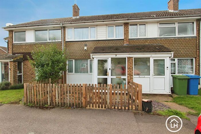 3 Bedroom Terraced House For Sale In The Willows, Newington, Sittingbourne, ME9