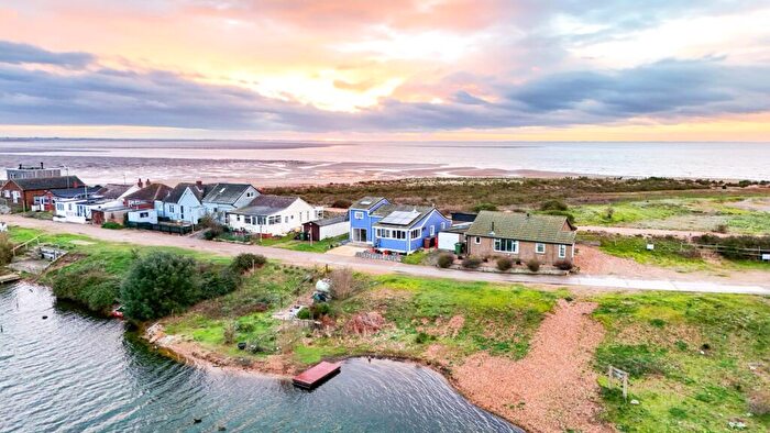 2 Bedroom Chalet For Sale In Snettisham, King's Lynn, Norfolk, PE31