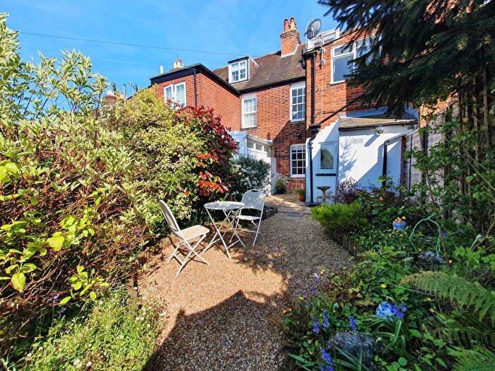 3 Bedroom Terraced House For Sale In Nunnery Fields, Canterbury, CT1