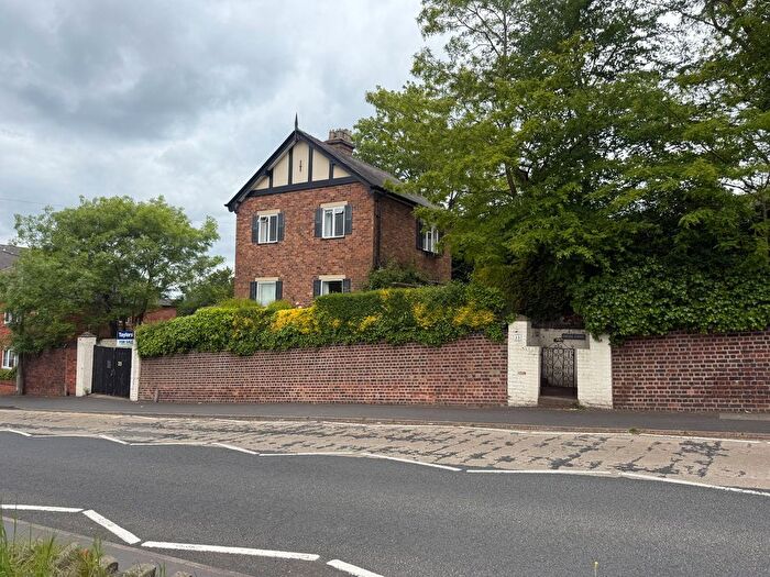 3 Bedroom Detached House For Sale In Church Street, Stourbridge, West Midlands, DY8