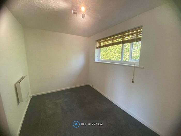 1 Bedroom Flat To Rent In Wainwright, Peterborough, PE4