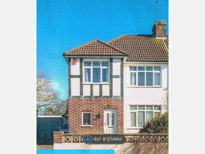 1 Bedroom Semi-Detached House To Rent In Gloucester Road North, Filton, Bristol BS34