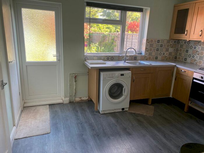 3 Bedroom Flat To Rent In Standard Avenue, Coventry, CV4