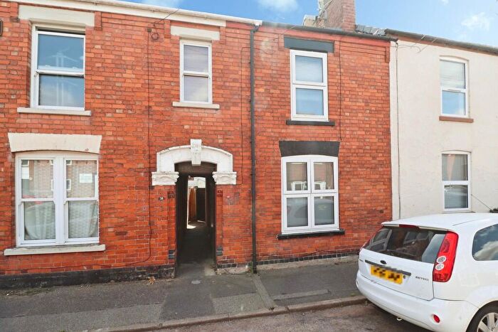 3 Bedroom Terraced House For Sale In Kingsley Street, Lincoln, LN1