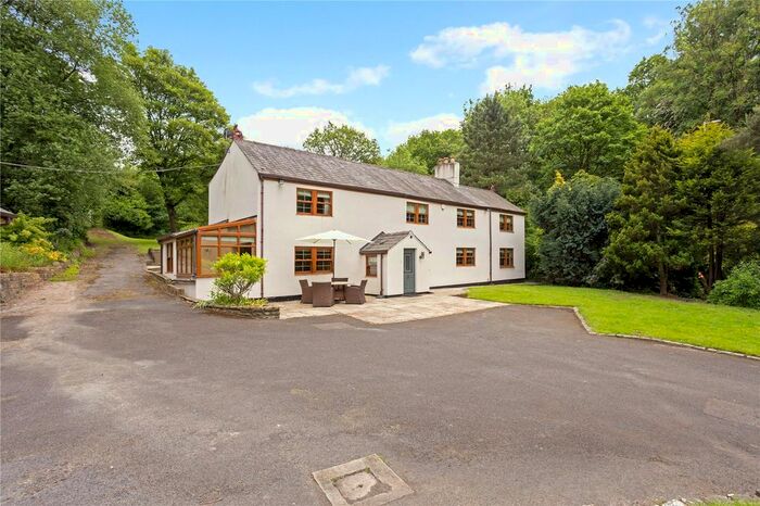 4 Bedroom Detached House To Rent In Daisy Nook, Failsworth, Manchester, M35