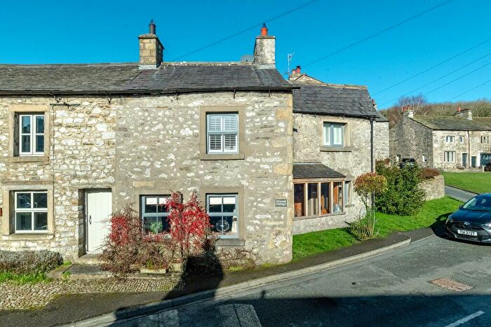 3 Bedroom Cottage For Sale In Silwood Cottage, Austwick, LA2