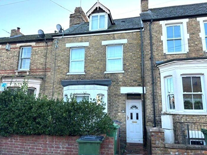 2 Bedroom Terraced House For Sale In St. Marys Road, Oxford, OX4