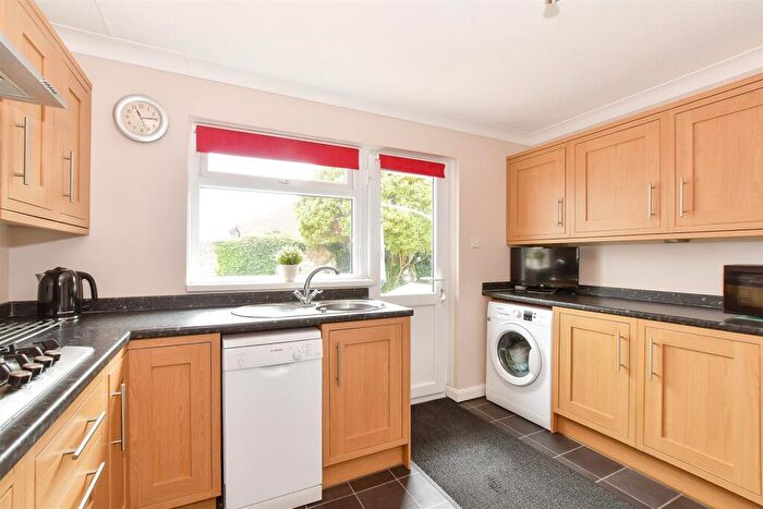 3 Bedroom Detached Bungalow For Sale In Morton Road, Brading, Isle Of Wight, PO36