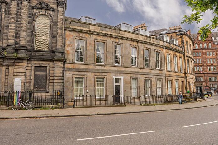 2 Bedroom Flat For Sale In Castle Terrace, Edinburgh, EH1
