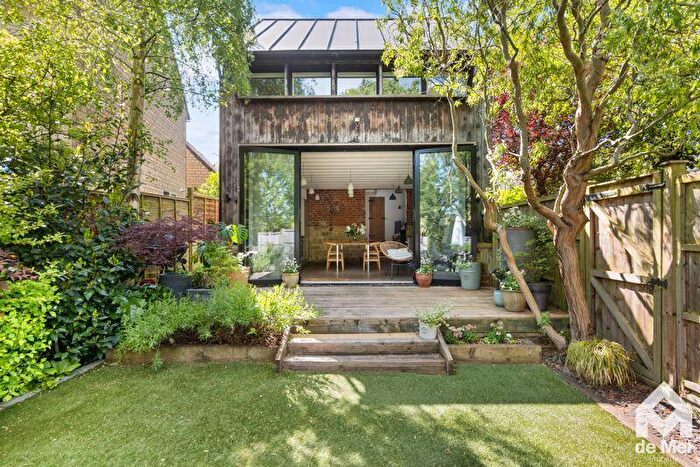 3 Bedroom Detached House For Sale In The Blacksmiths Shop, Gretton Road, Gretton, GL54