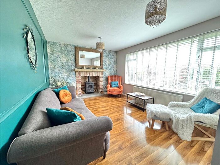 2 Bedroom Bungalow For Sale In Greenfield Gardens, Barton On Sea, Hampshire, BH25