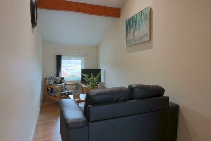 2 Bedroom Flat To Rent In Montgomery Place, Mongtomery Terrace Road, S6