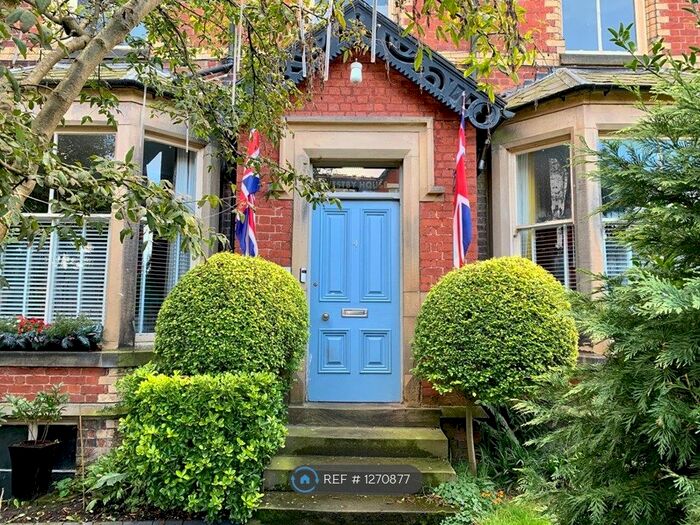 2 Bedroom Flat To Rent In Upper Westby Street, Lytham St. Annes FY8