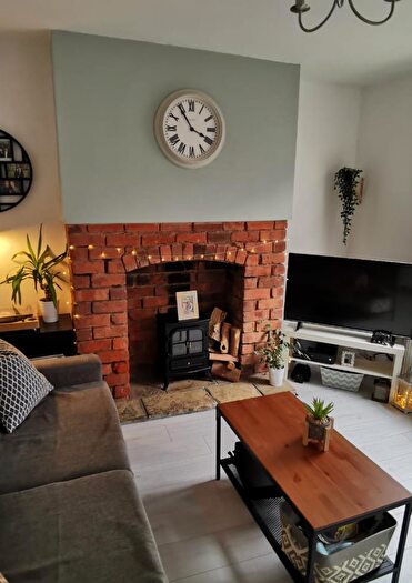 2 Bedroom House To Rent In Lorne Street, Kidderminster, DY10