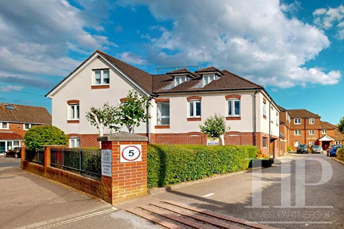 2 Bedroom Retirement Property To Rent In Gales Drive, Laker Court Gales Drive, RH10