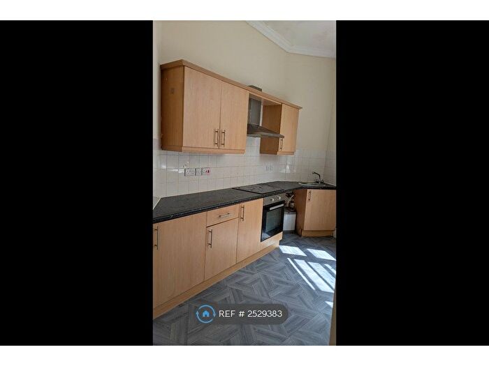 1 Bedroom Flat To Rent In Troccadero Block, Wolverhampton, WV1