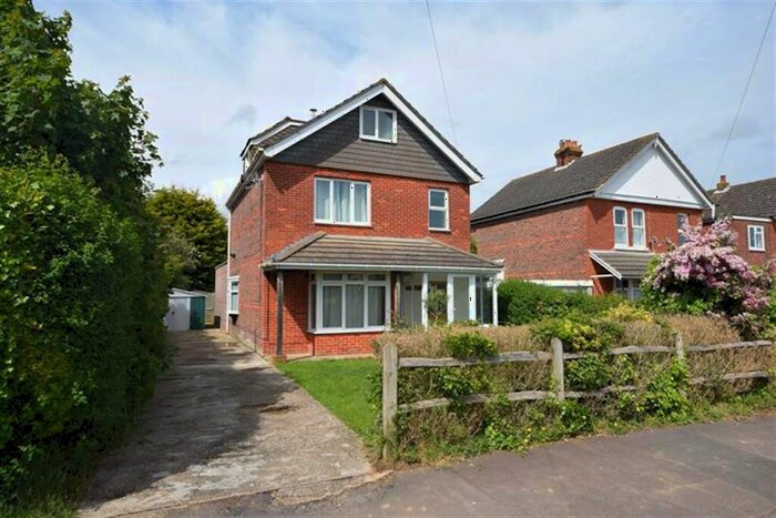 5 Bedroom Detached House To Rent In First Avenue, Southbourne, PO10