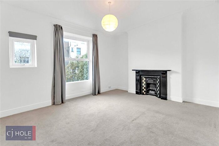 3 Bedroom Apartment To Rent In Oakfield Place, Bristol, BS8