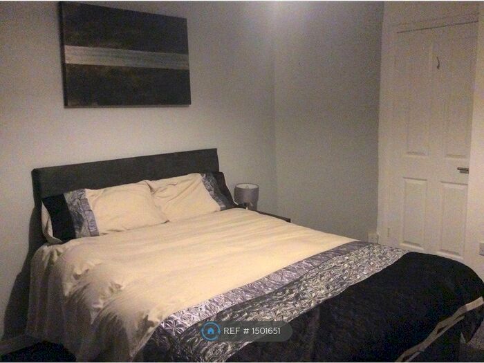 Studio To Rent In St. Georges Road, Hull, HU3