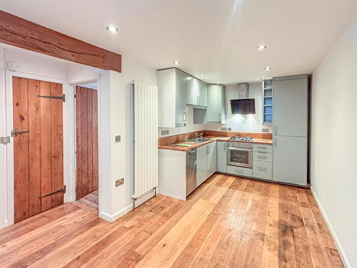 1 Bedroom House To Rent In Church Street, Lyme Regis, DT7