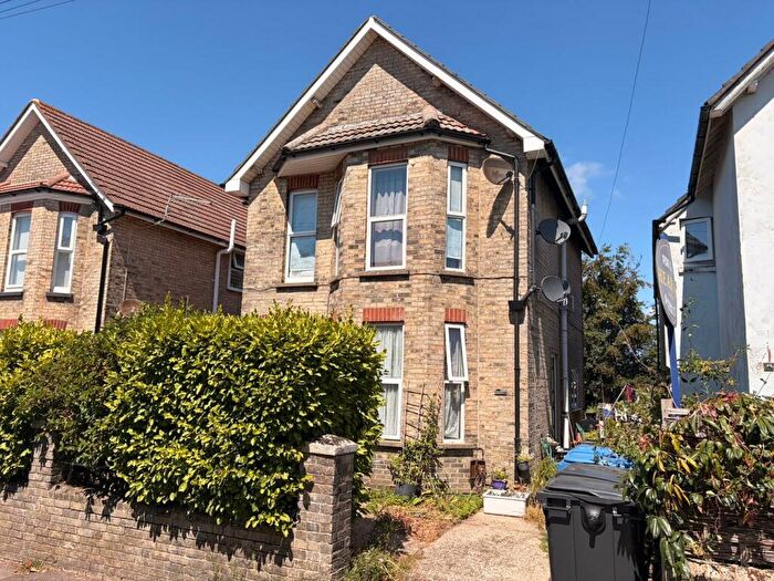 1 Bedroom Property To Rent In Garland Road, Poole, BH15