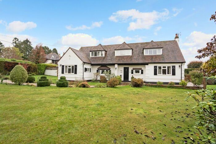 4 Bedroom Detached House For Sale In Sly Corner, Great Missenden, HP16